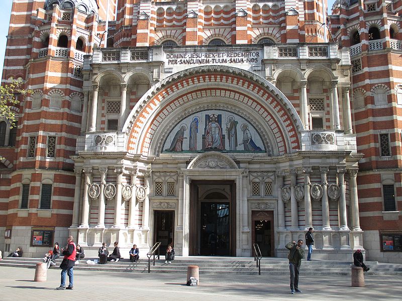 File:North-west entrance of Westminster Cathedral.jpg