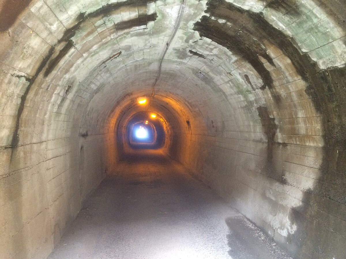 トンネル Wikipedia