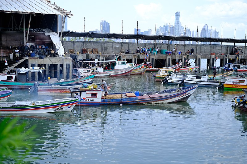 File:Panama city fishing boats.jpg