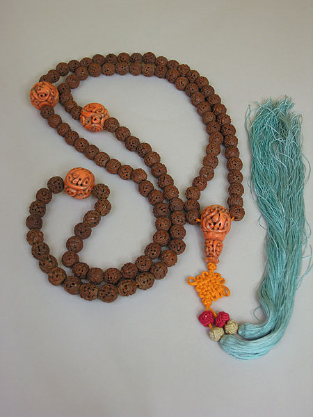 File:Peach Pit Prayer Beads.JPG