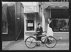 Peanut stand next to the Lutz butcher shop finds it hard to get peanuts