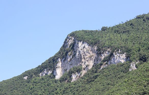 Rock formations of Penna dei Cocchi, Umbria, Italy