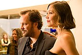 Sarsgaard mit seiner Ehefrau Maggie Gyllenhaal im Oktober 2009