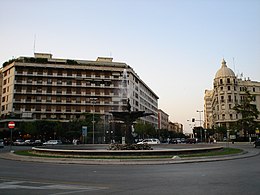 Scorcio di piazza Cavour