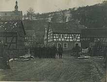 Niederbreitbach ca. 1919 mit US-Soldaten