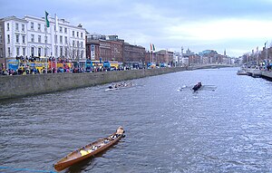 Río Liffey en Dublín (Irlanda).jpg