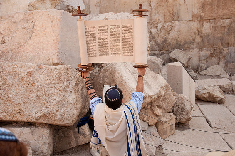 File:Rabbi Jay holds the Torah.jpg