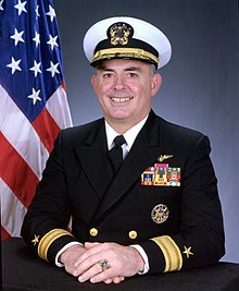 Contre-amiral (moitié inférieure) CW Moore, Jr., USN.jpg