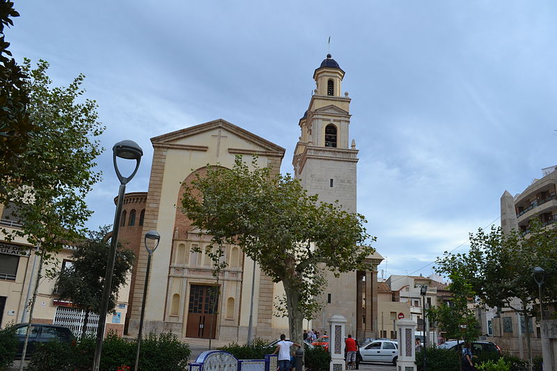 File:San Pascual Baylón, Villarreal - Vista desde la Plaça de Sant Pasqual 06.JPG