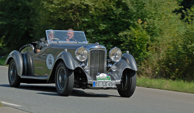 File:Saxony Classic Rallye 2010 - Lagonda LG 45 Rapide 1936 (aka).jpg