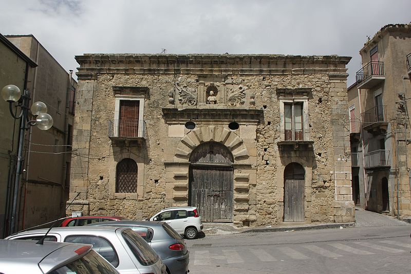 File:Scuderia Palazzo Branciforti.jpg