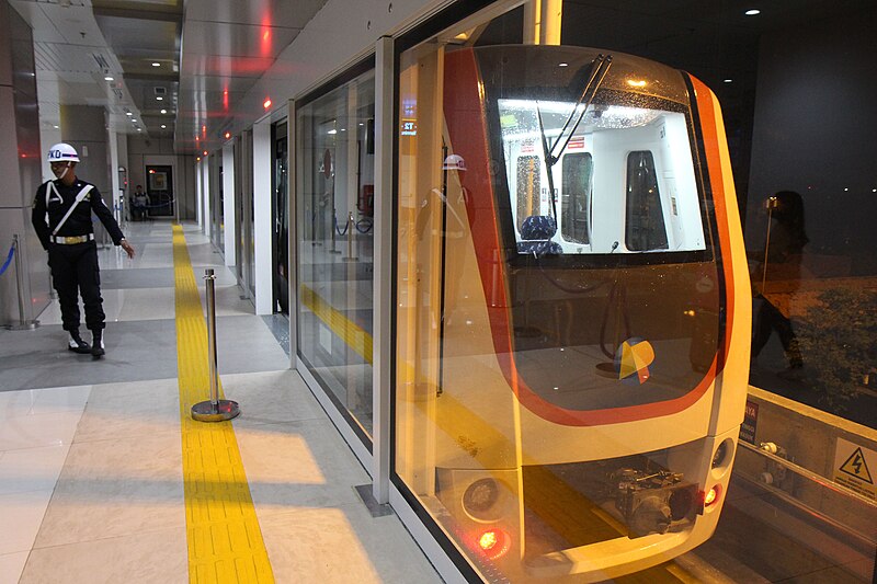 File:Soetta Skytrain 5.jpg