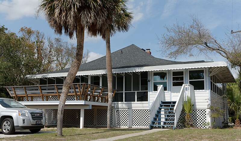 File:Strand Cottages Historic District, Tybee Island, GA, US (13).jpg