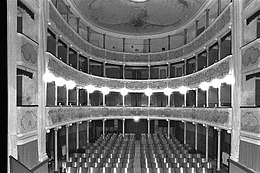Teatrul Municipal din Gualtieri.jpg