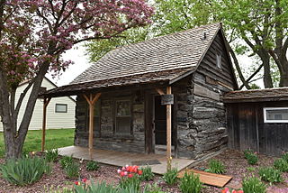 <span class="mw-page-title-main">Thomas F. and Nancy Tuttle House</span> Historic house in Iowa, United States