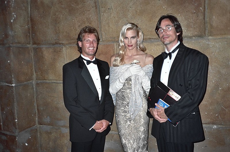 File:Todd with Daryl Hannah and Jackson Browne (2086739006).jpg