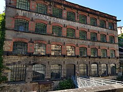 Photographie de l'usine du May située juste au-dessus de l'usine du Creux de l'enfer.