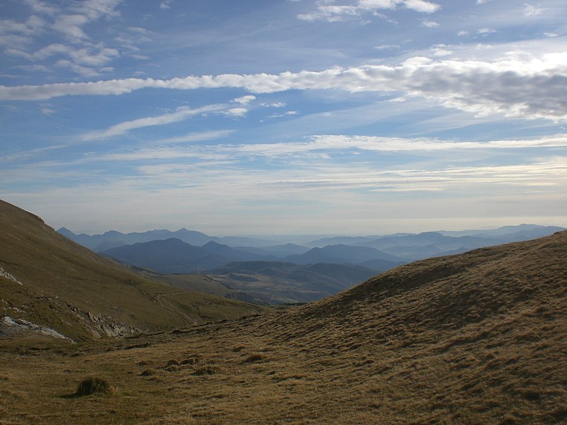 File:Vistes al SE des de Coll de Pal, Serra Cavallera (desembre 2011) - panoramio.jpg