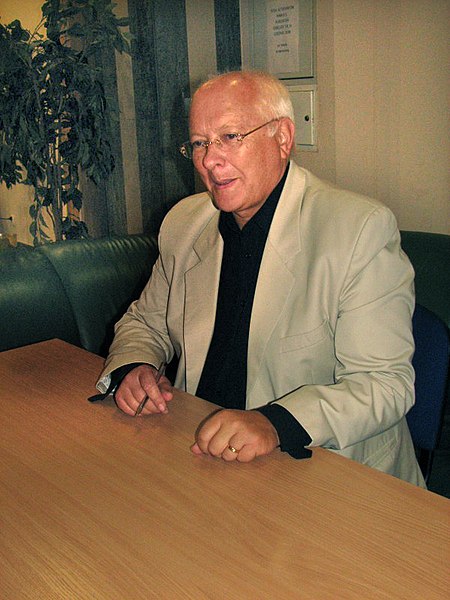 File:Wojciech Siudmak Polcon 2007.JPG