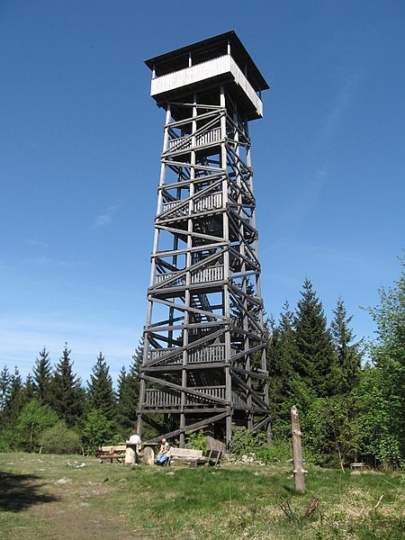 File:Wuestegarten kellerwaldturm wv ds 04 2007.jpg