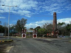 Вход Hacienda Xmatkuil, Юкатан.