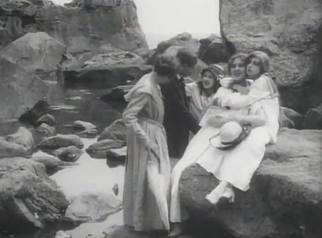 À la recherche du bonheur (film, 1917)