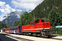 Diesellokomotive D10 mit Personenzug in Mayrhofen