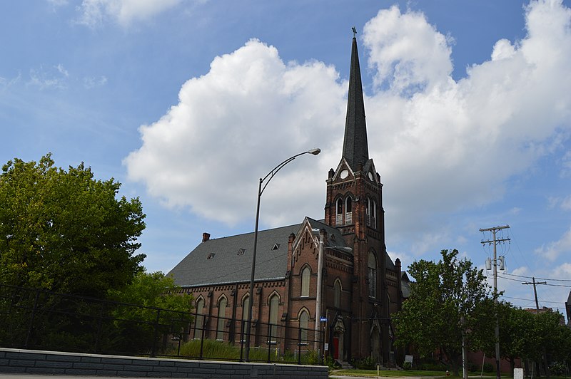 File:Zion UCC in Tremont.jpg