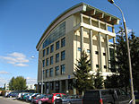 Коледж комп'ютерних наук та ділового адміністрування в Ломжі.