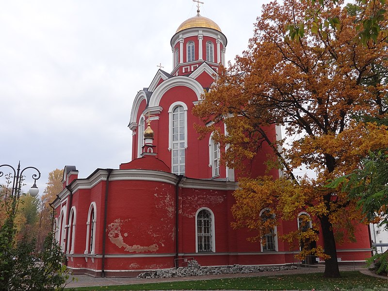 File:Церковь Благовещения в Петровском парке 1.JPG