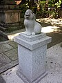 京都岡崎神社の狛兎