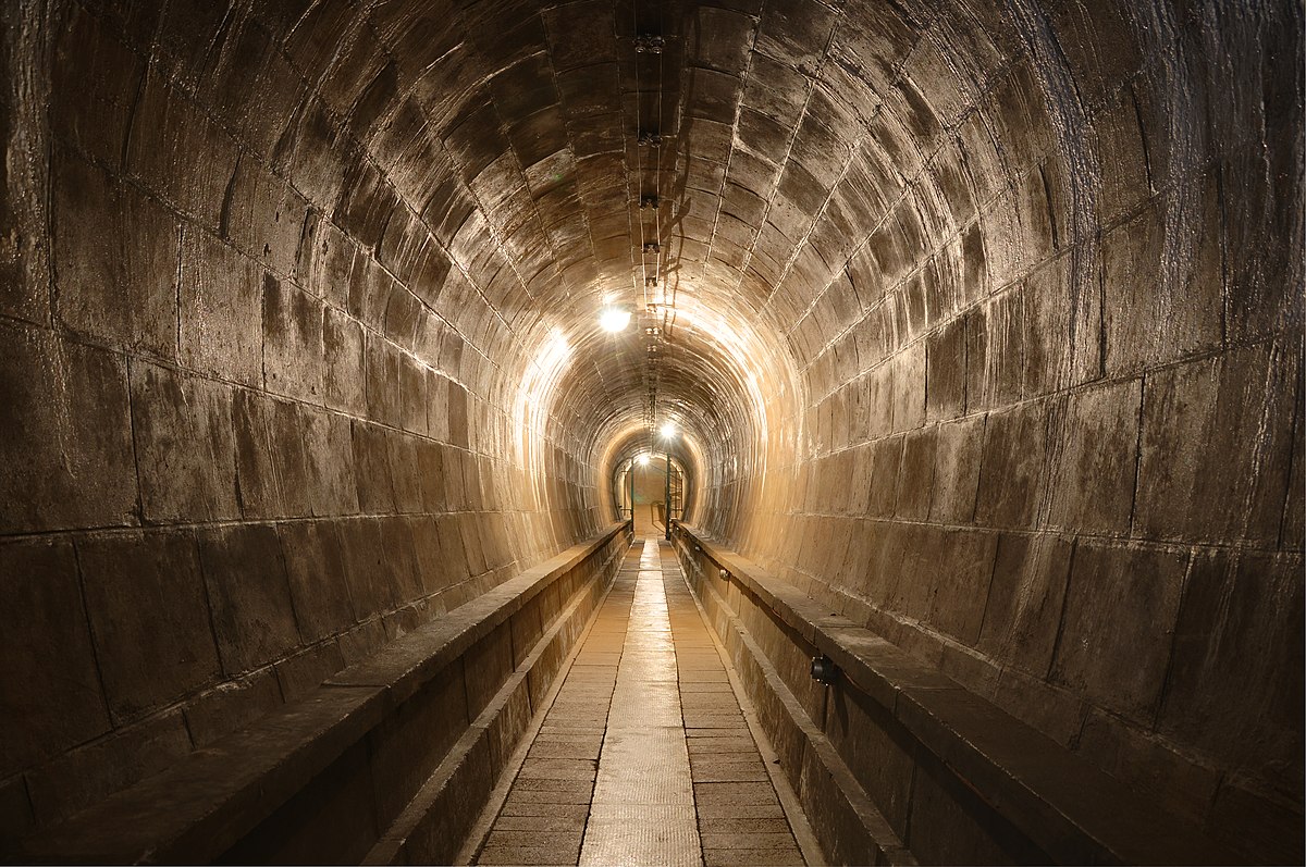 Tunnel - Wikipedia