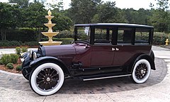 1921 Cadillac Suburban