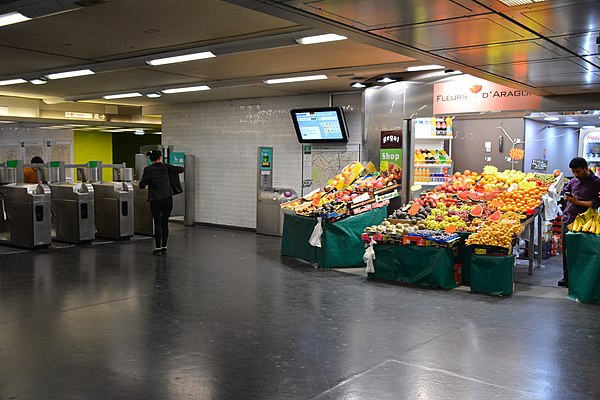 Mezzanine level