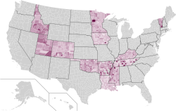West kampánylogója (felül) és az általa elnyert szavazatok az Egyesült Államok térképén, a 2020-as elnökválasztáson (alul).