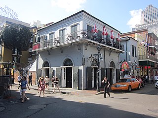 <span class="mw-page-title-main">Old Absinthe House</span> Restaurant