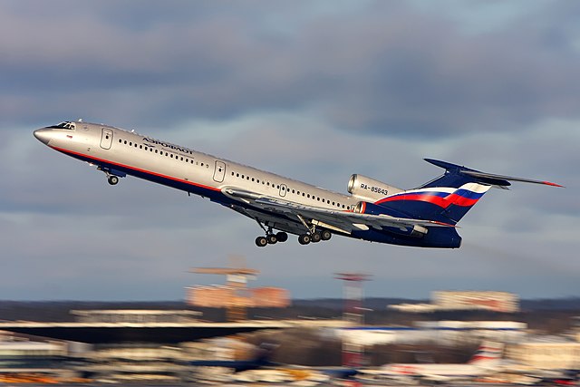 Tu-154 (航空機) - Wikipedia