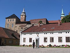 How to pronounce akershus fortress