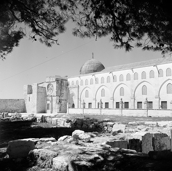 File:Al Haram esh-Sharif - Tempelberg. Al Aqsa moskee, Bestanddeelnr 255-5430.jpg