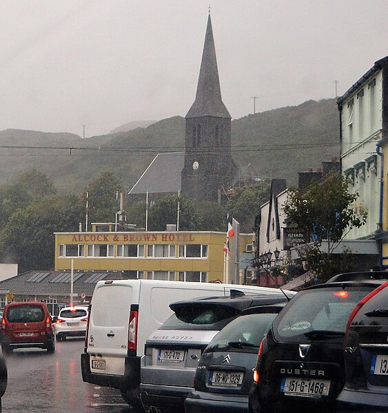 File:Alcock and Brown Hotel - geograph.org.uk - 5992206.jpg