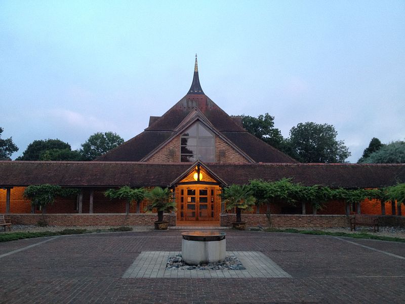 File:Amaravati Monastery Temple.jpg