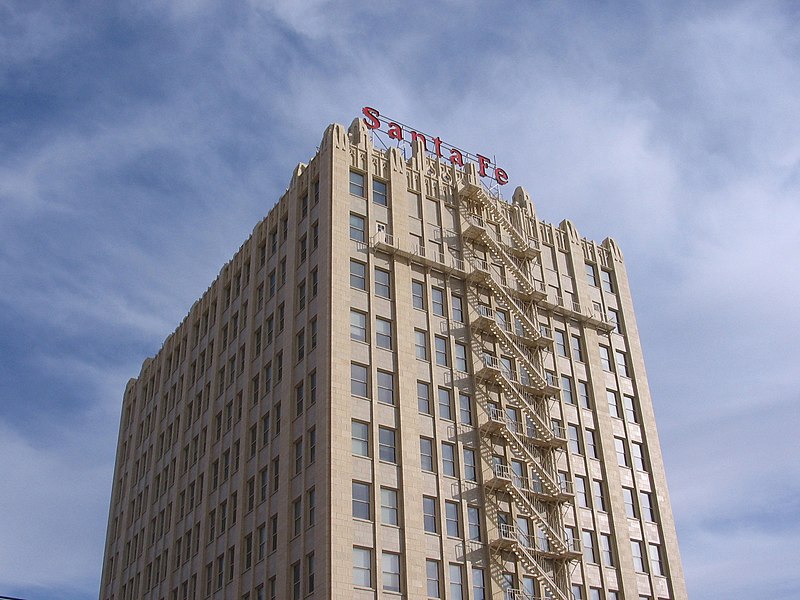 File:Amarillo Texas - Santa Fe Railroad Building1.jpg