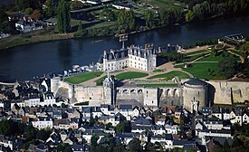 Amboise castle, aerial view.jpg