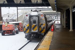 Amtrak 9644 sur malantaŭo de Keystone Service en Lancaster (2), marto 2015.jpg