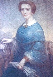 Portrait peint d'Arcadie en robe bleu azur, le visage serein, les cheveux coiffés en bandeaux et tenant une petite ombrelle de la main gauche.