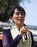 Aung San Suu Kyi 17. listopadu 2011.jpg
