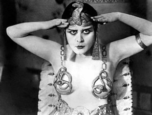 Theda Bara: Biografi, Filmografi i urval, Galleri