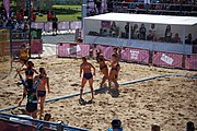 Deutsch: Beachhandball bei den Olympischen Jugendspielen 2018; Tag 3, 10. Oktober 2018; Mädchen, Vorrunde, Gruppe B - Niederlande-Argentinien 2:0 English: Beach handball at the 2018 Summer Youth Olympics at 10 October 2018 – Girls Preliminary Round Group B‎ – Netherlands-Argentina 2:0