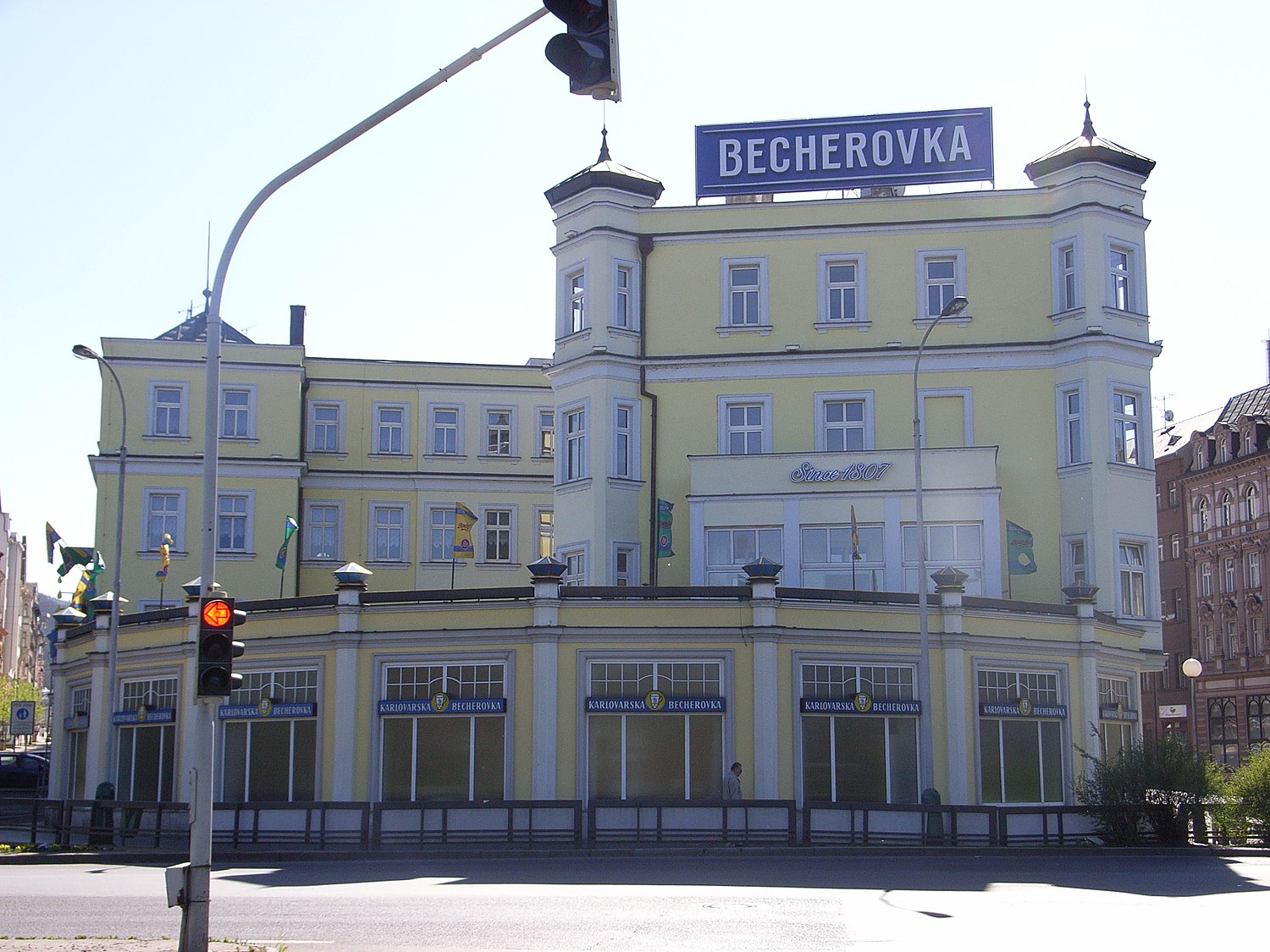 Becherovka — Wikipédia