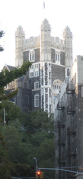 File:CCNY tower W139 jeh.JPG